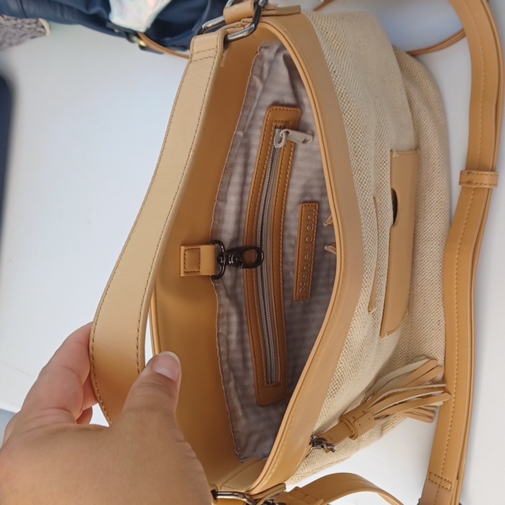 Purse - Picture 4 of 4